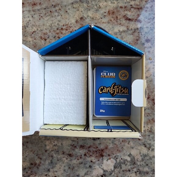 Disney Club Penguin Card Jitsu Lot Dojo Collectors Box Trading Card Game Topps - Picture 15 of 15